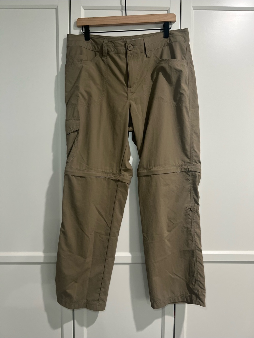 Women’s Mountain Hardware Convertible Zip-Off Cargo Pants